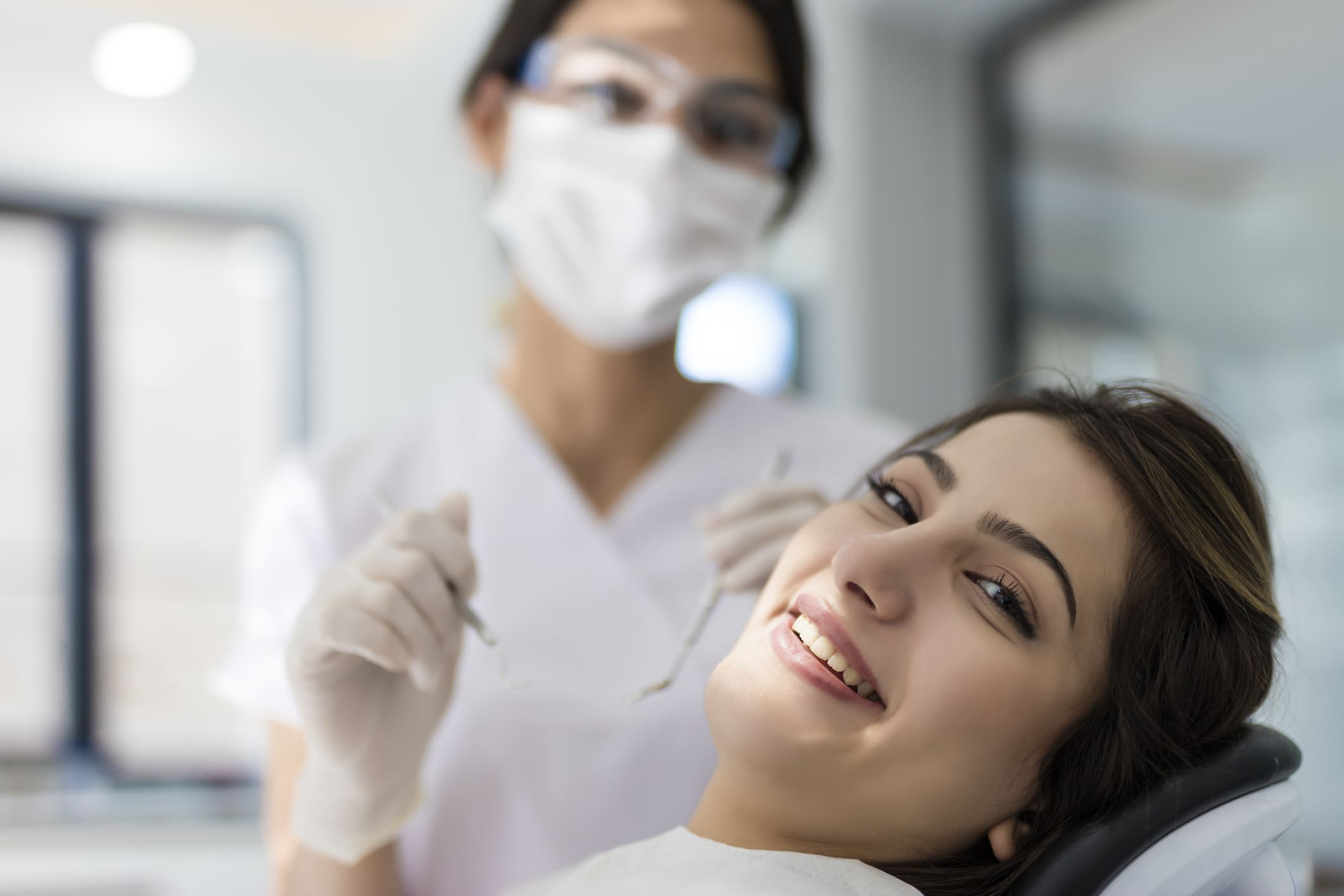 The Consultation That Changes Everything: What Dr. Sowell and Dr. Chen Look For Before Recommending a Crown or Veneer